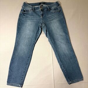 Torrid Skinny Jeans Womens 16S Blue Denim Stretch All Day Comfort Streetwear
